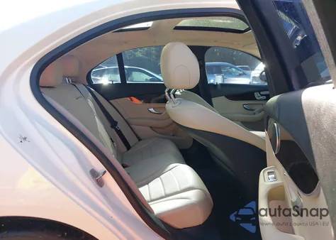 2016 Mercedes-Benz C 300 4Matic/Luxury 4Matic/Sport 4Matic from USA, damaged, VIN 55SWF4KB7GU177654